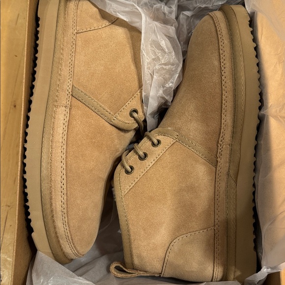 Quince Australian Shearling Chukka Bootie, NIB, Various - Picture 8 of 11